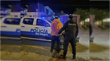El hombre 27 años tenía dos pedidos de captura vigentes emitidos por la Fiscalía 7 de General Roca. Foto: Gentileza.
