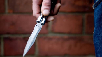 un joven fue apunalado salvajemente por un companero del colegio