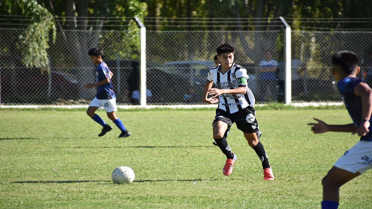 El sábado, las formativas jugaron en el predio 15 de octubre tres finales.