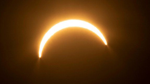 Efecto coronavirus: ya hay cancelaciones para ver el eclipse solar