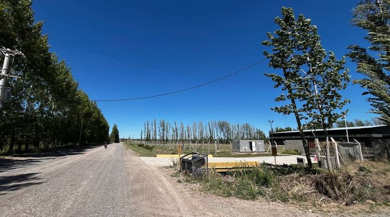 La galería que se construye sobre barrio Los Sauces. La galería que se construye sobre barrio Los Sauces.