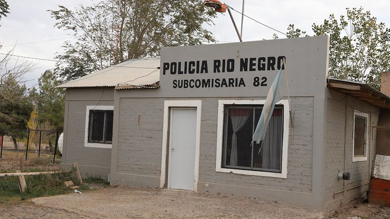 Los vecinos indican que la subcomisaría 82 cuenta con un solo móvil policial y tres efectivos para toda la superficie y los más de 20 mil habitantes.