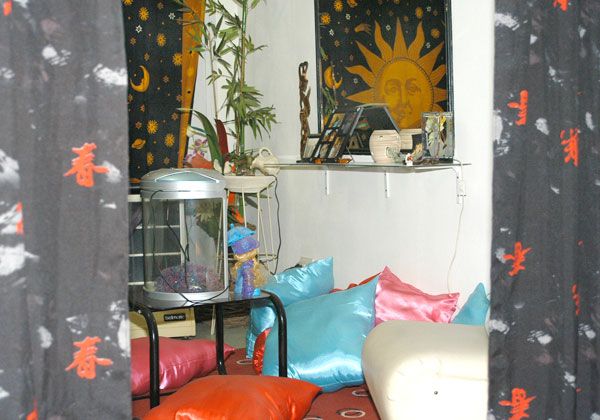 Allanamientos y detenciones en tres prostíbulos cipoleños