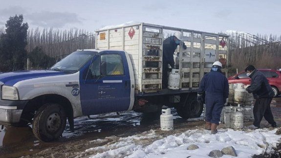 Comienza el reparto de garrafas del Plan Calor Gas