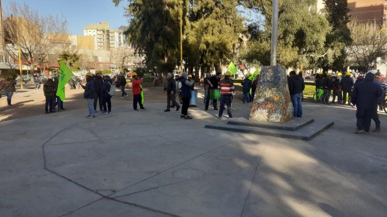 Los que marcharon contra el ataque a CFK en la plaza San Martín