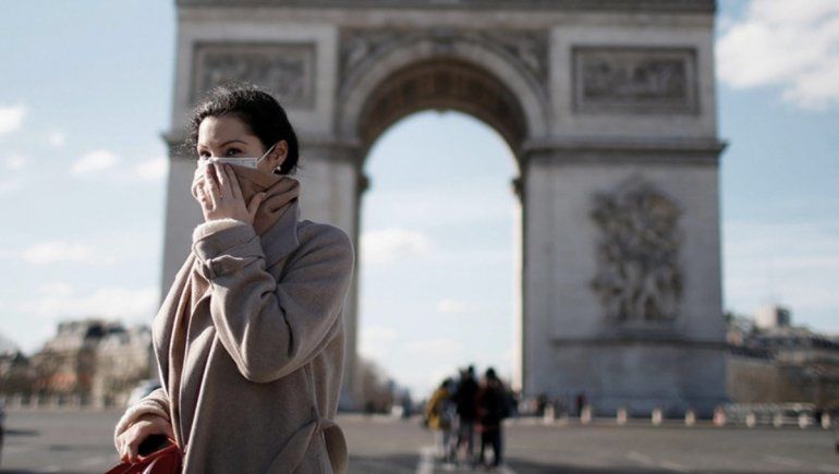 Apareció otra variante del Covid-19 en París y ya contagió a 29 personas