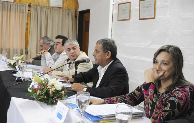 Baratti, en la reunión de Municipios de la Región de los Valles y la Confluencia