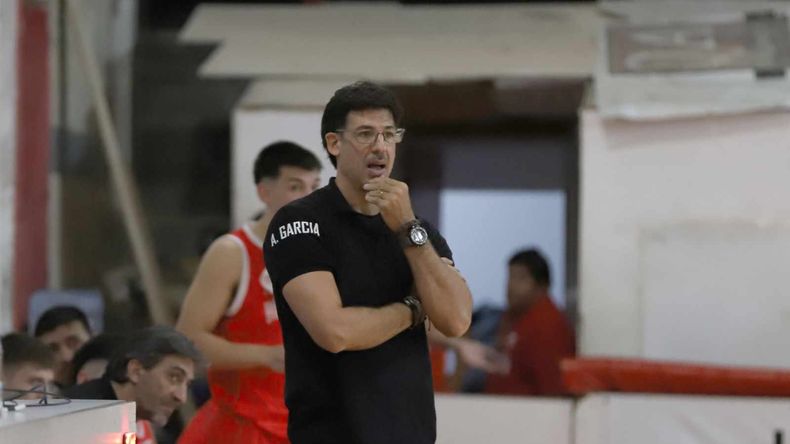 Liga Federal de básquet: el Rojo neuquino sacude otra vez el mercado de pases