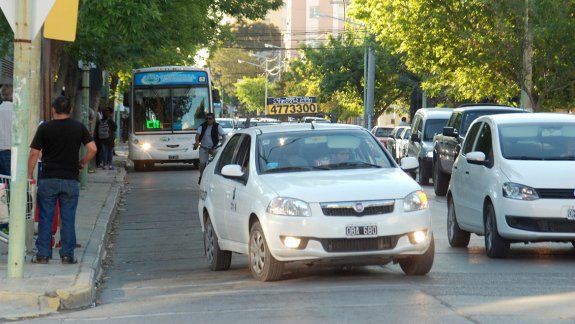 Intentaron ahorcar a un taxista para robarle 1800 pesos