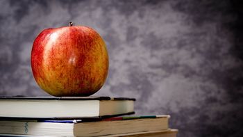 Hay mucha incertidumbre en el mercado. No existe bibliografía económica que pueda proyectar el corto plazo en la Argentina. Hay mucha incertidumbre en el mercado. No existe bibliografía económica que pueda proyectar el corto plazo en la Argentina.