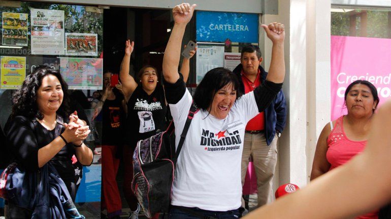 Unanimidad de los concejales e intensa emoción y alegría entre los vecinos de los asentamientos que se urbanizarán.