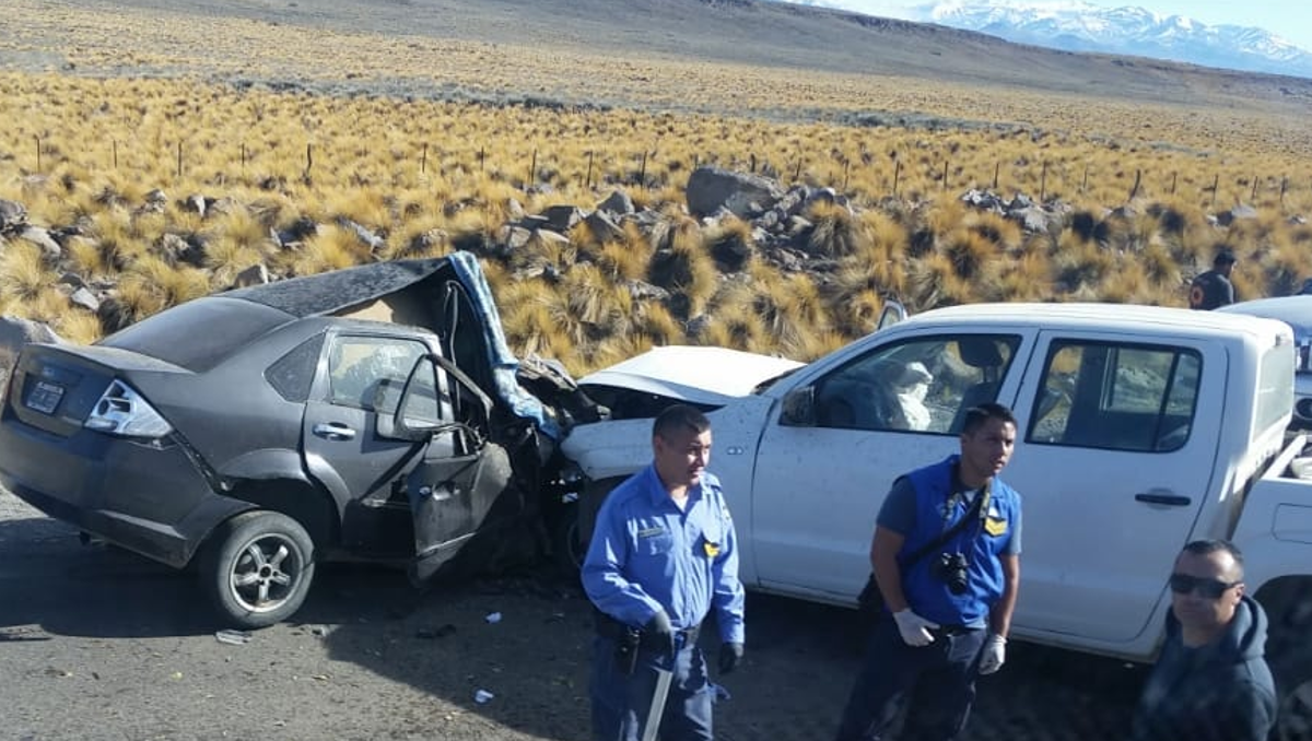 Tres muertos en otro choque frontal sobre la Ruta 40