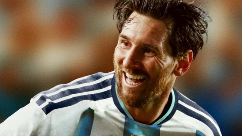 La Selección argentina presentó la nueva camiseta que usará en el mundial 2026: cómo es y cuánto cuesta