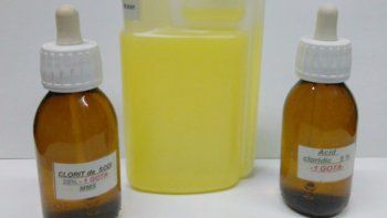 una beba en grave estado tras tomar dioxido de cloro