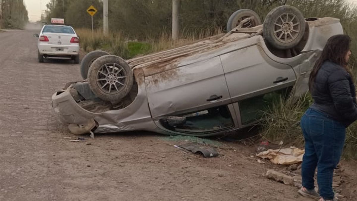 Mañana agitada: del vuelco de un auto