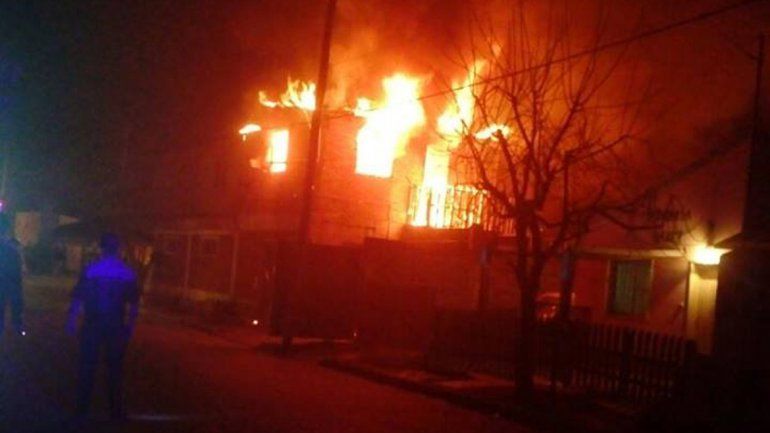 Un hombre murió al incendiarse su casa en Allen