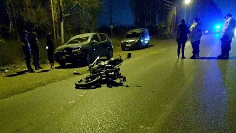 Ruta 65: motociclista fue embestido desde atrás y está grave