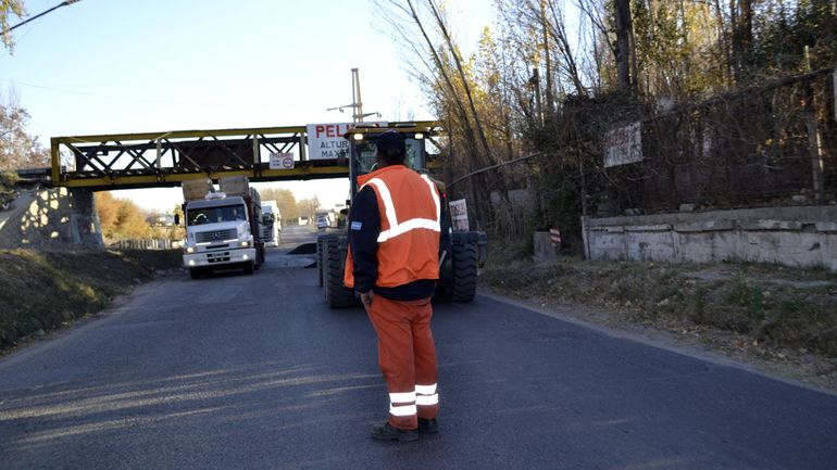 Los trabajos iniciaron este viernes con el fresado de la calzada. Los trabajos iniciaron este viernes con el fresado de la calzada.