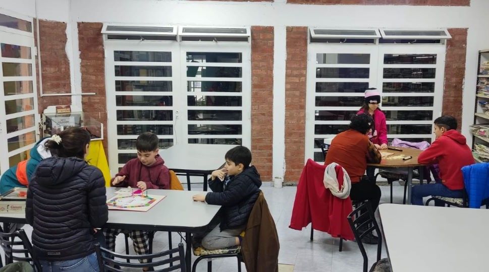 Se alejaron de las pantallas para volver a los juegos de mesa