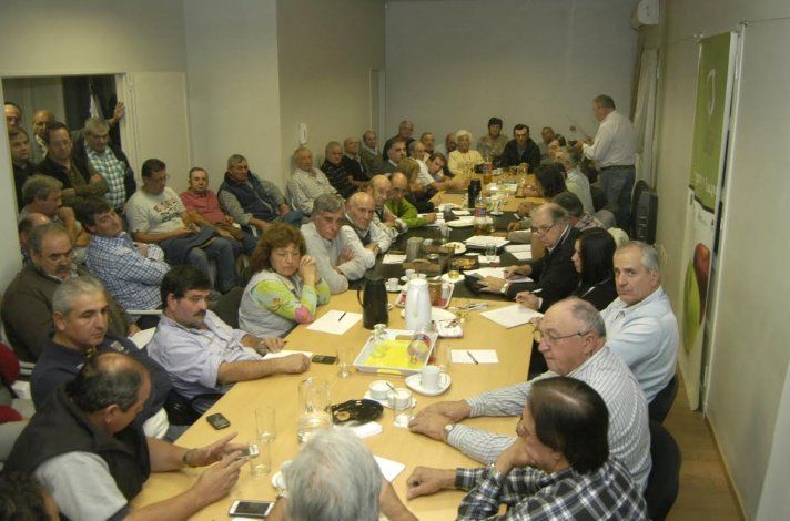 Ante una nueva cosecha, promesas incumplidas, misma incertidumbre