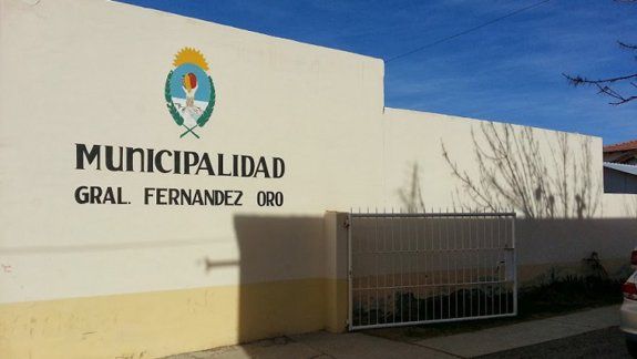 Denuncian que un concejal vende terrenos no habilitados
