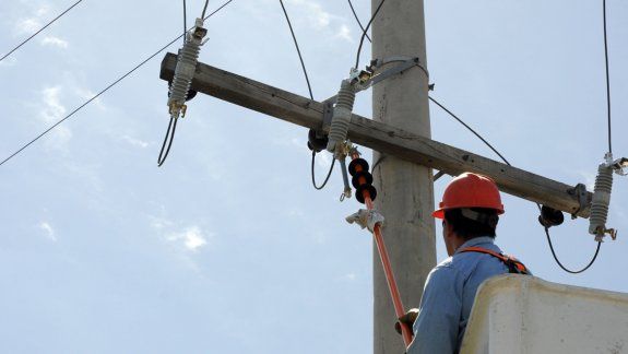 Legisladores del FPV buscan frenar los cortes de luz en Río Negro