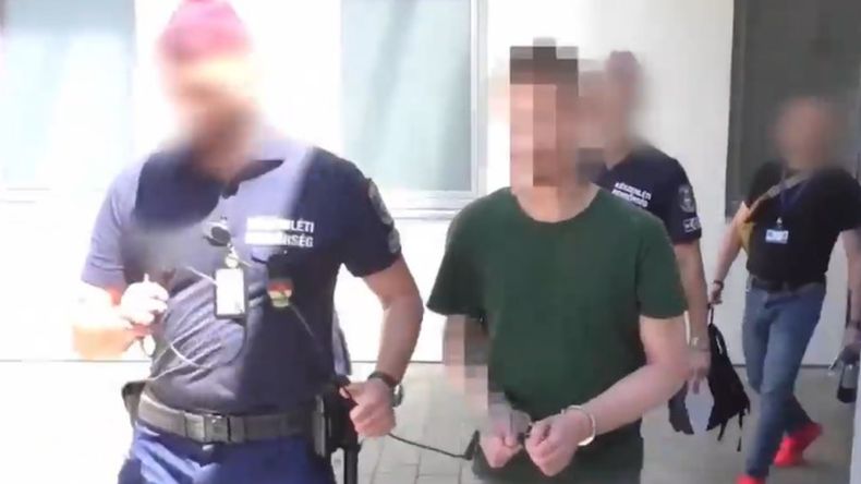 Robaba restos humanos y confesó que los cocinaba para comerlos: terminó detenido | LMCipolletti.com Robaba restos humanos y confesó que los cocinaba para comerlos: terminó detenido