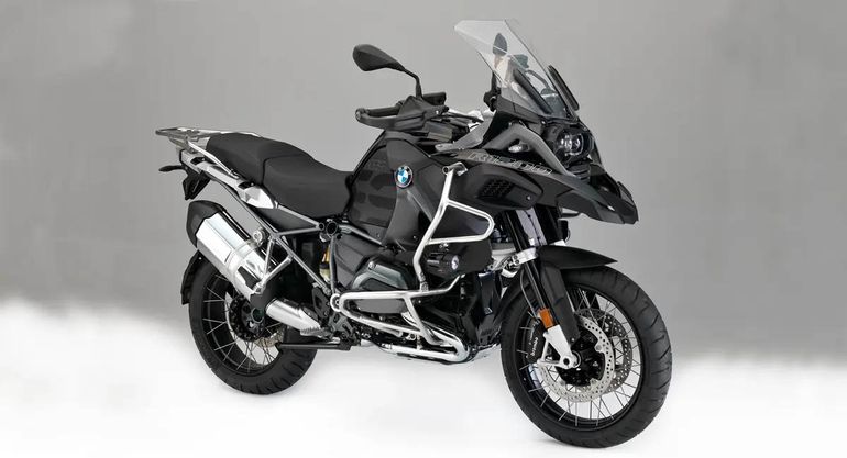 Compr&oacute; una lujosa moto robada y pag&oacute; con dos kilos de leche