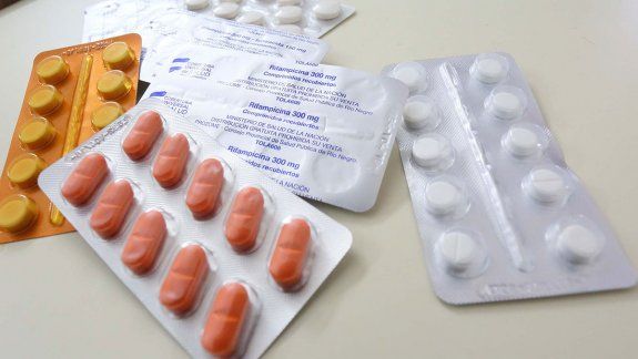 La Municipalidad compra remedios para los vecinos sin recursos