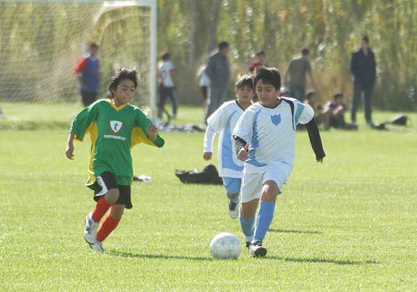 Comenzó la acción en el fútbol municipal
