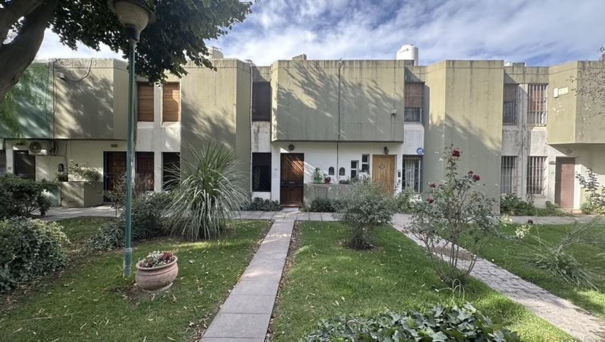 Una vecina del barrio 12 de septiembre de Cipolletti logró una acurdo de mediación con el consorcio, antes de indicar la demanda.