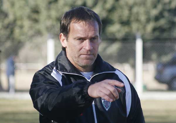 Homann vuelve a ser director técnico en la Liga Confluencia