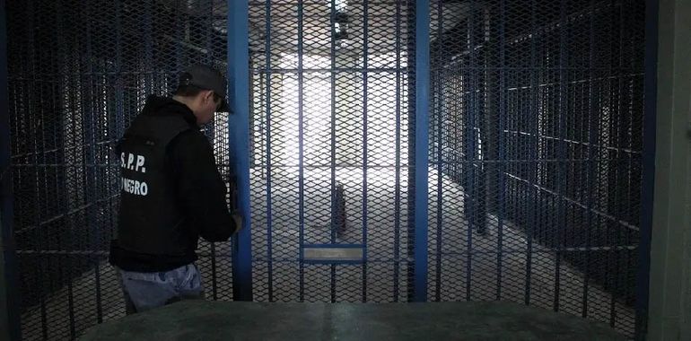 Tensión en el Penal de Cipolletti: mano dura por gritarle a la celadora