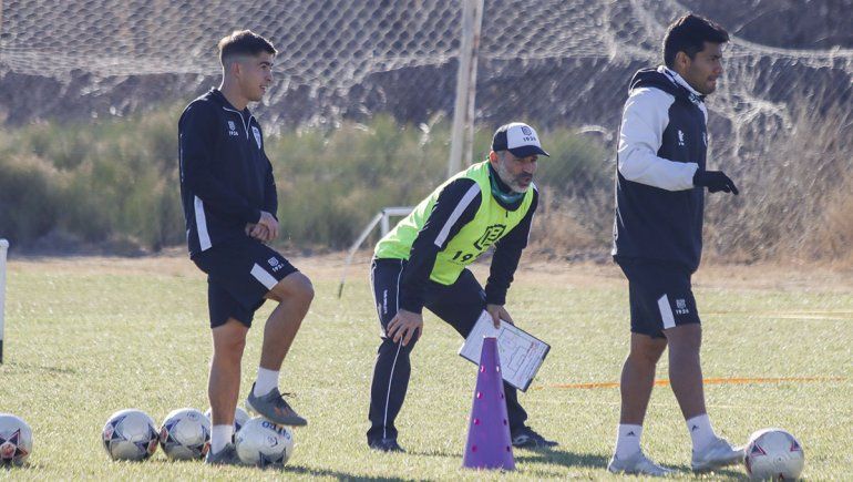 Pettineroli y Mellado