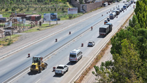 Se solicita precaución al circular ante la presencia de trabajadores en la calzada.Foto: Vialidad Nacional Río Negro.