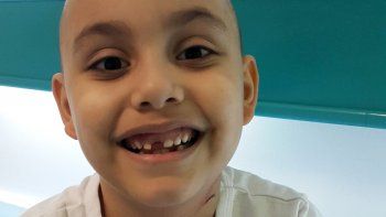 campana solidaria para ayudar a valentin a luchar contra el cancer