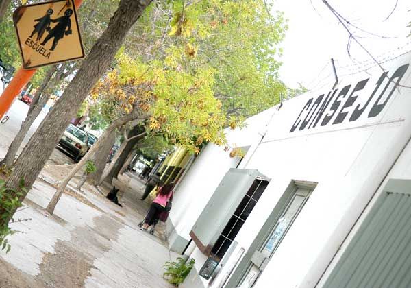 Balean a policías de la 32 en el barrio La Paz