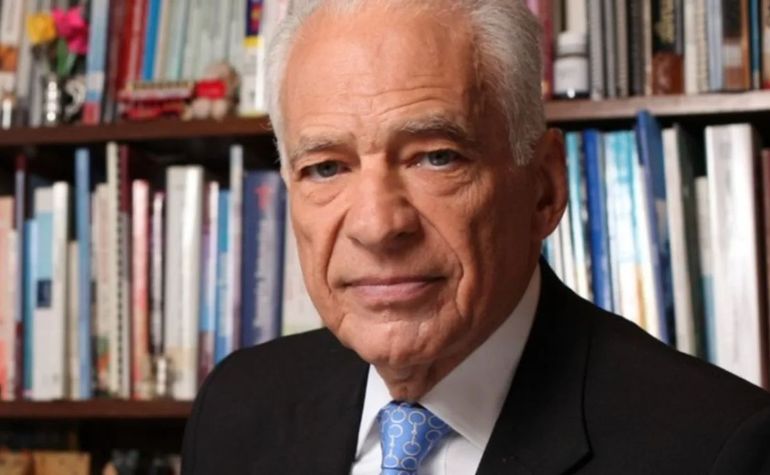 Alberto Cormillot sufrió un accidente doméstico y fue internado de urgencia.