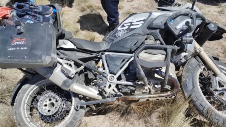 Por el fuerte viento, murió turista que viajaba en moto por una ruta patagónica
