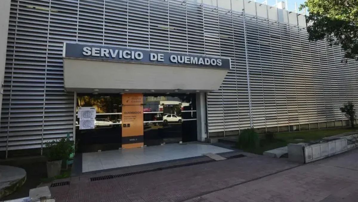 Prendieron fuego a una mujer que está en situación de calle