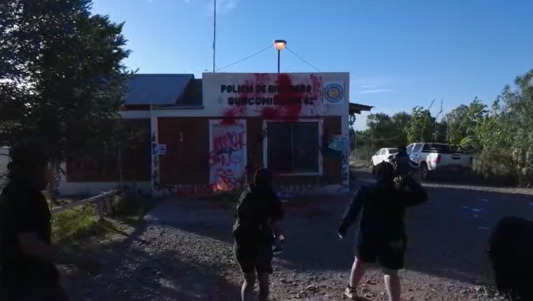 Fue una lluvia incansable de piedras que duró 40 minutos
