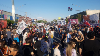 primeros piquetes en la era milei: la multisectorial corto la avenida mosconi