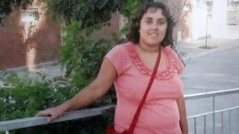 Buscan a una joven de Roca que está desaparecida