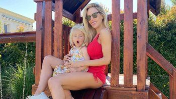 luli salazar demando a twitter y google y pidio libertad de expresion 