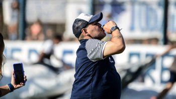 Maradona avisó que hoy se debe a Gimnasia y quiere ganar en La Boca.
