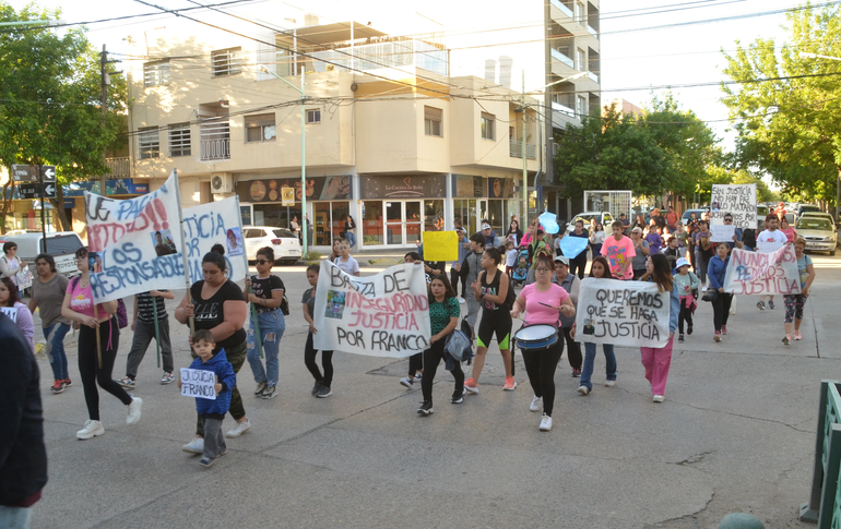 La primera marcha que se hizo para exigir Justicia por Titín Lagos.