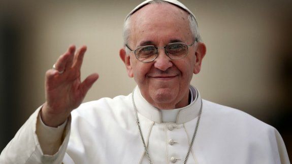 El papa Francisco recibió la vacuna de Pfizer contra el Covid-19