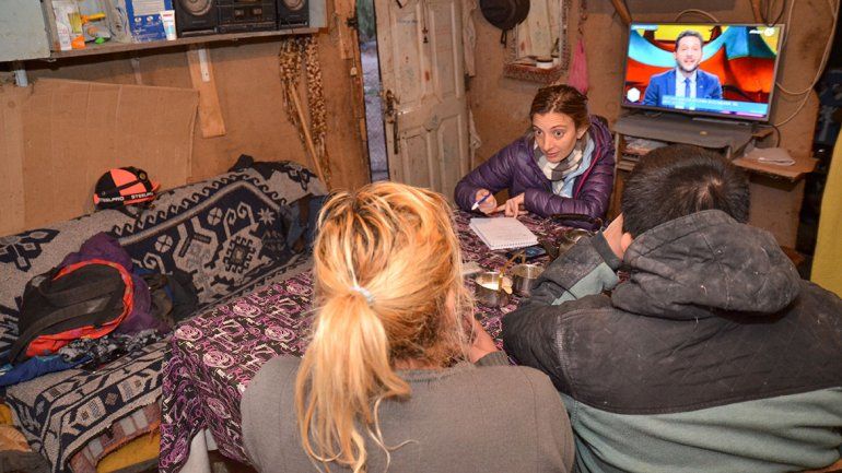 Denuncian a funcionario neuquino de entregar planes por sexo