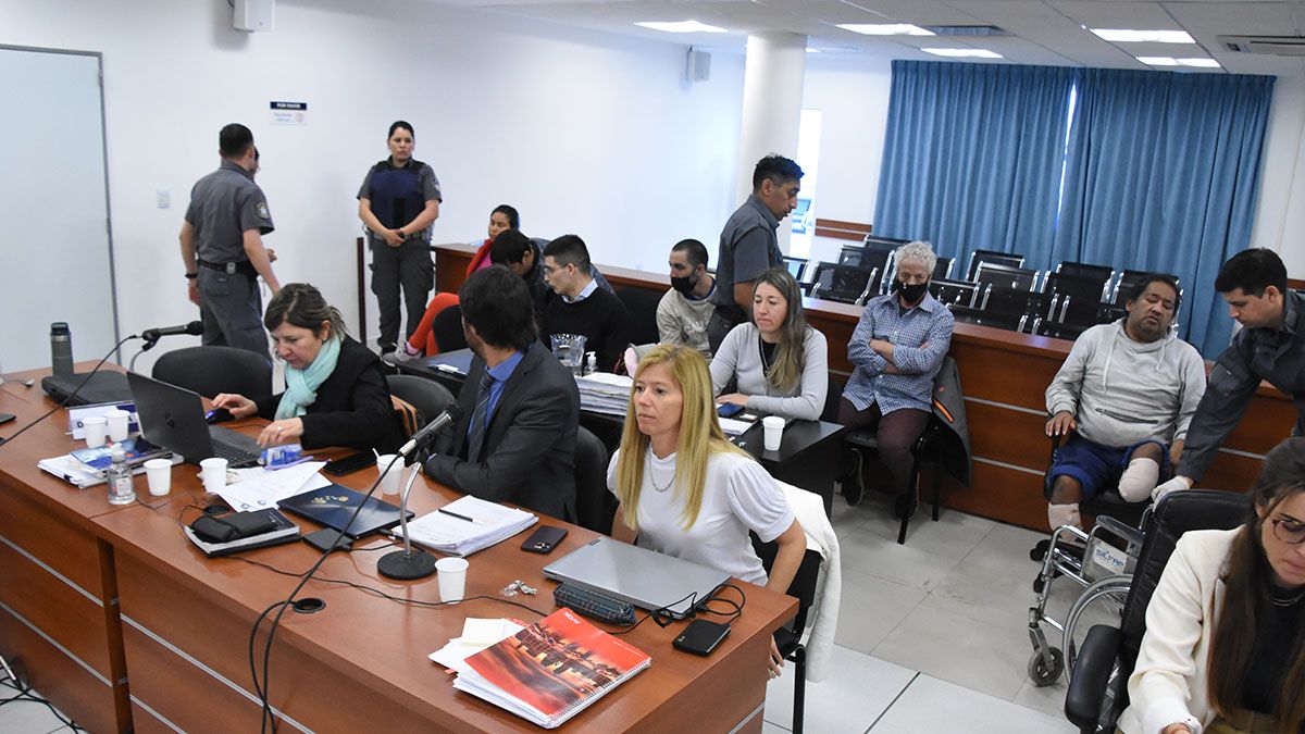 Amenazaron al jurado y se anuló el juicio por el femicidio de Agostina