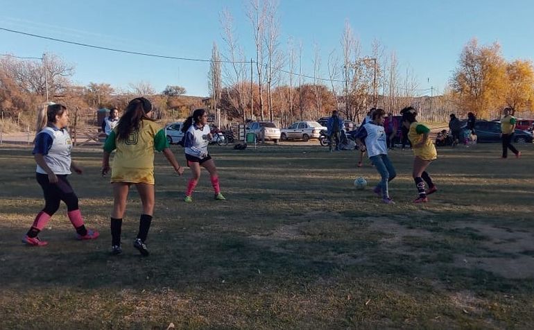 Impulsan talleres de capacitación en la Isla Jordán